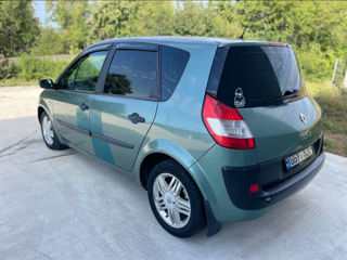 Renault Scenic foto 4