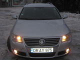 Volkswagen Passat foto 8