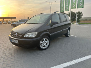 Opel Zafira foto 3