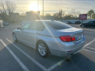 BMW 5 Series foto 4