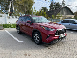 Toyota Highlander foto 2