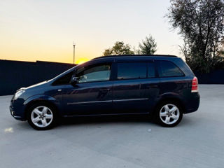 Opel Zafira foto 6