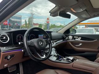 Mercedes E-Class foto 11