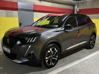 Peugeot 2008 foto 3