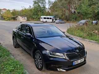 Skoda Superb foto 9