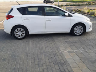 Toyota Auris foto 10