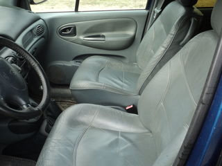 Renault Scenic foto 3