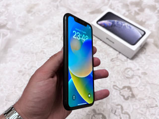 iPhone XR 128GB Black foto 2
