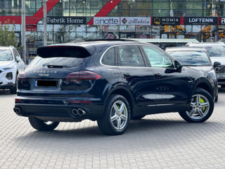 Porsche Cayenne foto 4