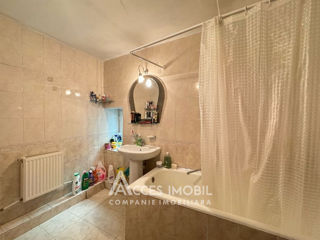 Casă în 3 nivele! Centru, str. A. Cosmescu, 200m2 + 6 ari! foto 15