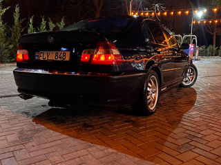 BMW 3 Series foto 5