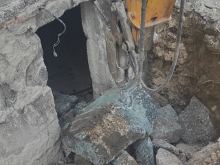 Servicii Buldoexcavator Excavator Ciocan hidraulic demolari Гидромолот экскаватор foto 3