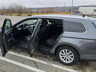 Volkswagen Passat foto 6