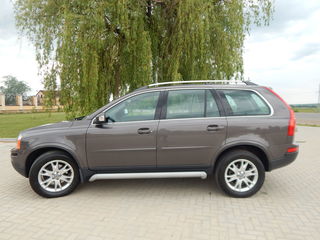 Volvo XC90 foto 8