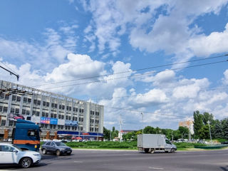 Vânzare sp.comercial 3750 m2+ 18 ari privat.str.Bucuriei!!! foto 9