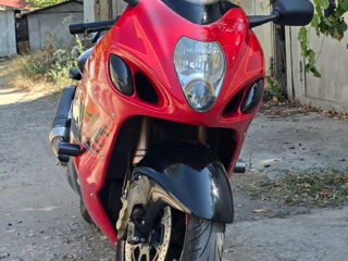 Suzuki GSX1300R HAYABUSA foto 2