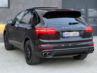 Porsche Cayenne foto 5