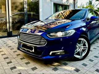 Ford Mondeo foto 10