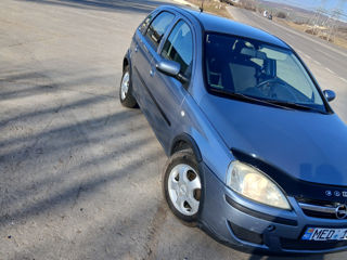 Opel Corsa foto 4