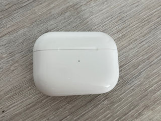 Продам кейс Airpods Pro 2 foto 1