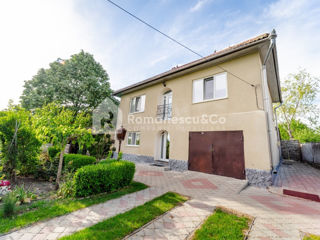De vânzare casă în 2 nivele, 180 mp+10,8 ari, com. Negrești, raionul Strașeni. foto 1