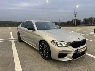 BMW 5 Series foto 3