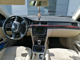 Skoda Superb foto 9