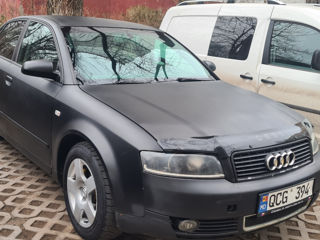 Audi A4 foto 1