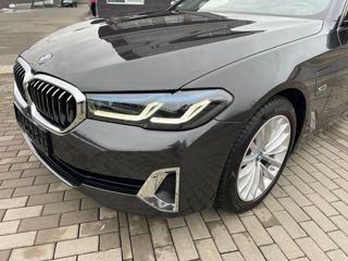 BMW 5 Series foto 5