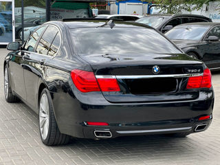 BMW 7 Series foto 3