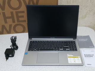 Новый Мощный Asus VivoBook X1605Z. Pentium Gold 8505U 4,4GHz. 6ядер. 8gb. SSD 512gb. Full HD iPS 16d foto 1