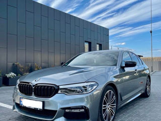 BMW 5 Series foto 1