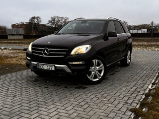 Mercedes M-Class foto 2