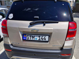 Chevrolet Captiva foto 2