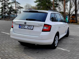 Skoda Fabia foto 3