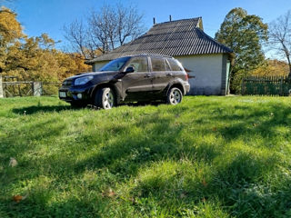 Toyota Rav 4 foto 9