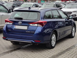 Toyota Auris foto 3