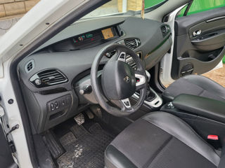 Renault Scenic foto 5