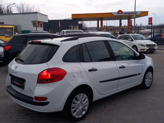 Renault Clio foto 5