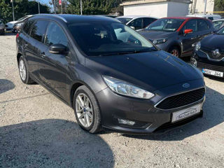 Ford Focus foto 1