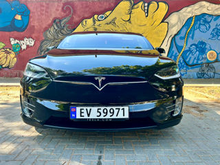 Tesla Model X foto 4