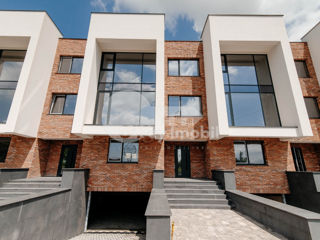 Townhouse 3 nivele, 280 mp, 175000 € foto 20