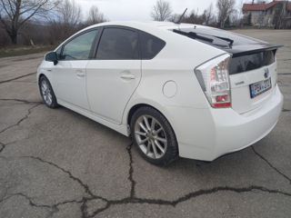 Toyota Prius foto 4