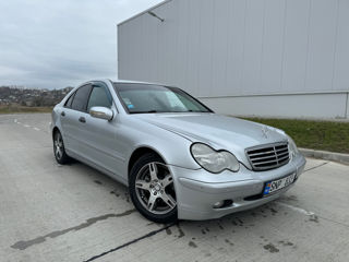 Mercedes C-Class