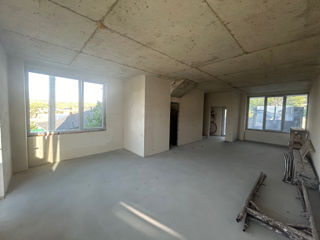 Se vinde Town House 115.000 foto 3