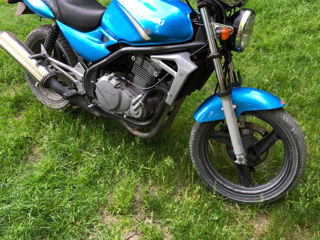 Kawasaki ER-5