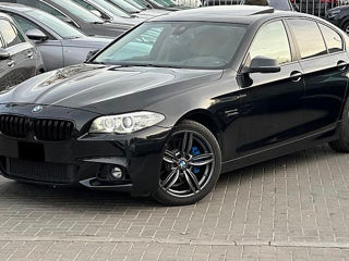 BMW 5 Series foto 2