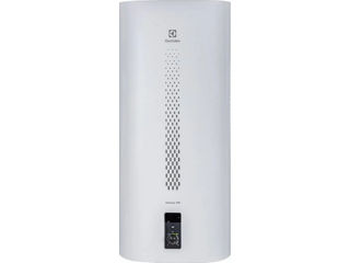 Cazan cu Wi-Fi sau doar apă clocotită la robinet cu Electrolux EWH 50 Maximus