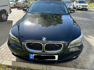 BMW 5 Series foto 2