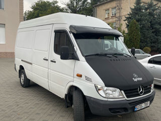 Mercedes Sprinter foto 2